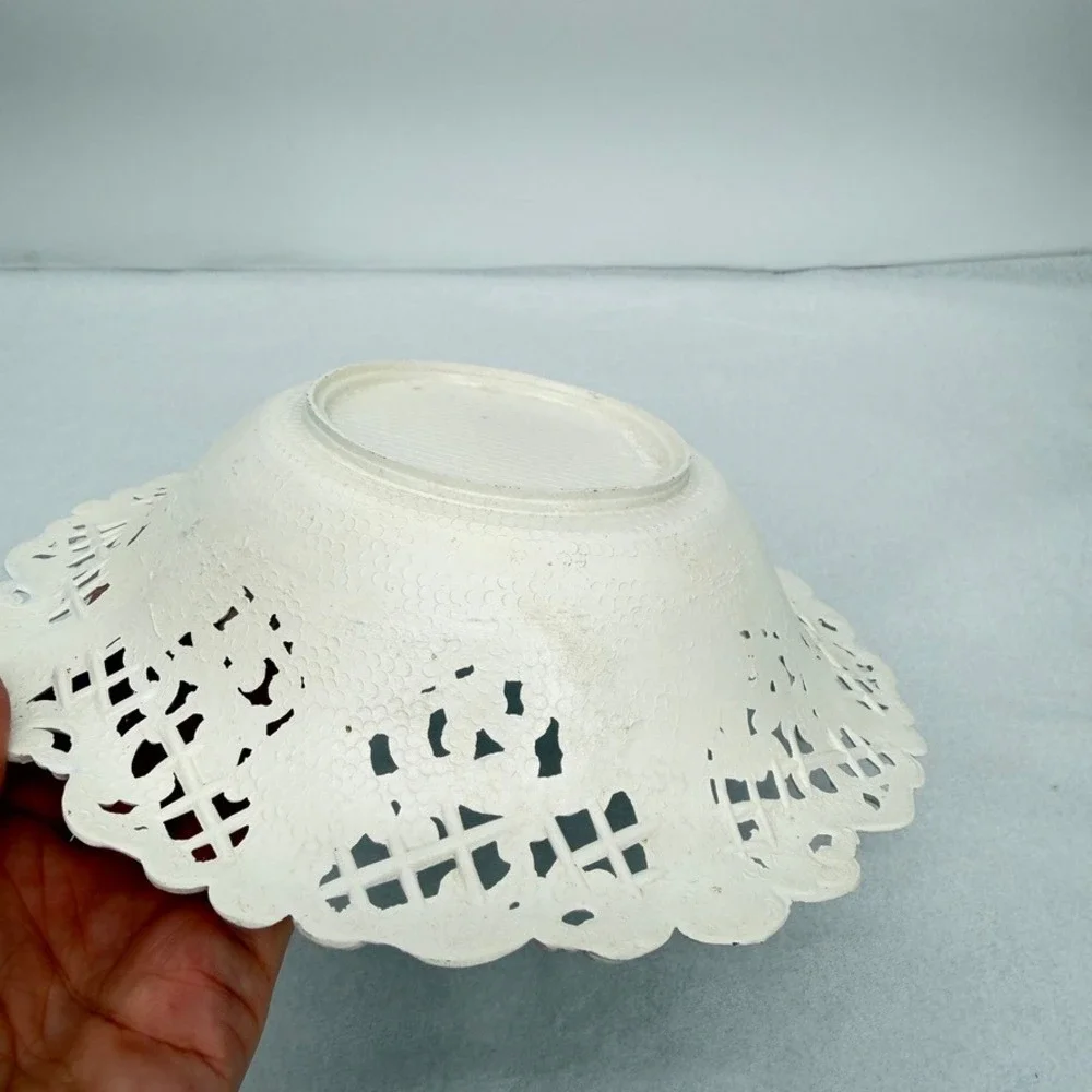 Vintage Ornate Brass Pierced Filigree Lattice Metal Bowl Dish Made in Italy 8.5